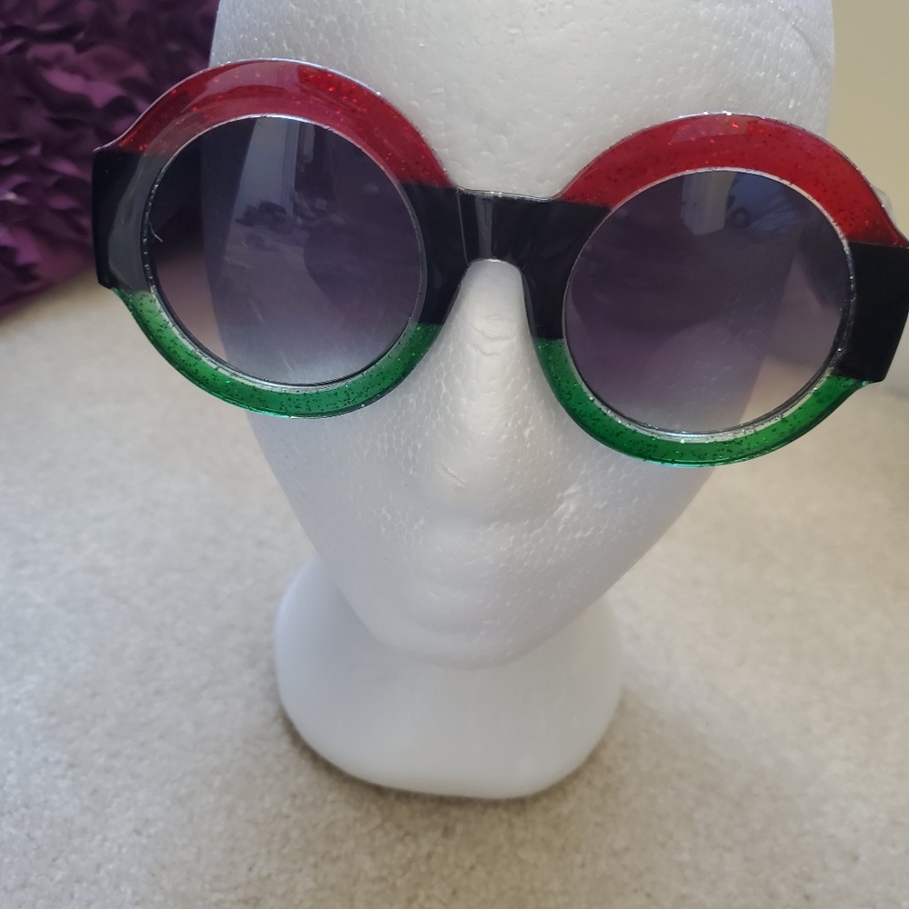 Round tri-color sunglasses
